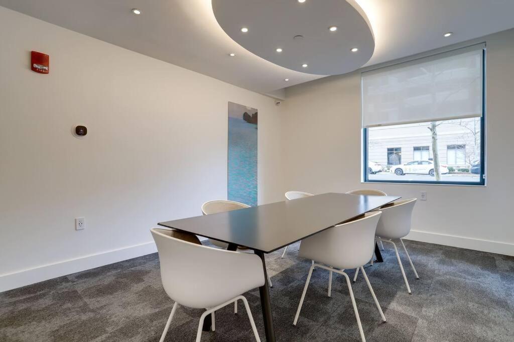 Exclusive Apt In Ballston With Gym Arlington Buitenkant foto